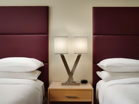 DoubleTree by Hilton Hotel Philadelphia Center City