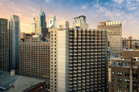 DoubleTree by Hilton Hotel Philadelphia Center City