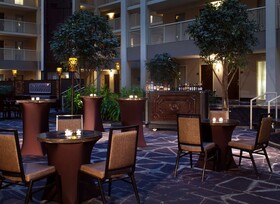 Embassy Suites by Hilton Philadelphia Airport