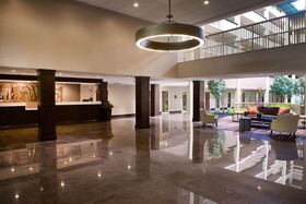 Embassy Suites by Hilton Philadelphia Airport