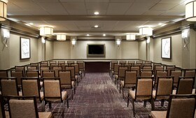 Embassy Suites by Hilton Philadelphia Airport
