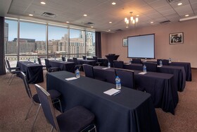 Four Points by Sheraton Philadelphia City Center