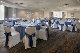 Four Points by Sheraton Philadelphia Northeast