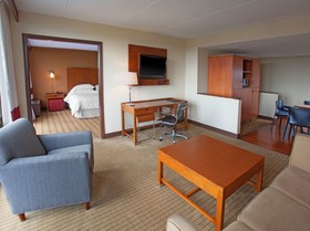 Four Points by Sheraton Philadelphia Northeast