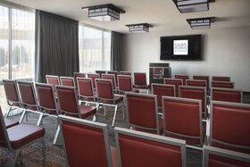 Four Points by Sheraton Philadelphia Northeast