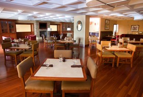 Four Points by Sheraton Philadelphia Northeast