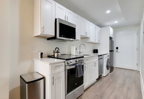 Mint House at The Ledger – Philadelphia