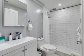 Mint House at The Ledger – Philadelphia