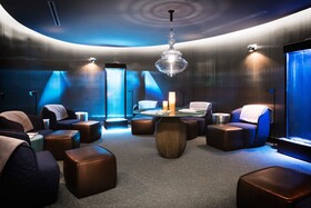 The Logan Philadelphia, Curio Collection by Hilton