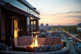 The Logan Philadelphia, Curio Collection by Hilton