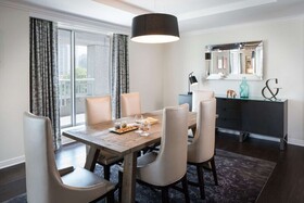 The Logan Philadelphia, Curio Collection by Hilton