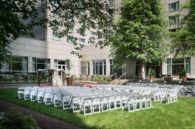 The Logan Philadelphia, Curio Collection by Hilton