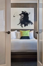 The Logan Philadelphia, Curio Collection by Hilton