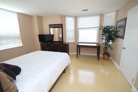 Walnut Plaza by Renaissance Properties