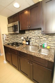 Walnut Plaza by Renaissance Properties