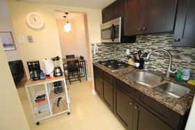 Walnut Plaza by Renaissance Properties