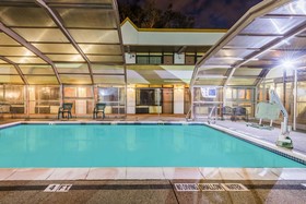 Days Inn by Wyndham Pittsburgh