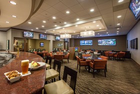DoubleTree by Hilton Hotel Pittsburgh - Green Tree