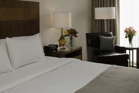 DoubleTree by Hilton Hotel Pittsburgh - Green Tree