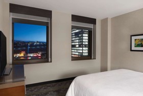 Embassy Suites by Hilton Pittsburgh Downtown