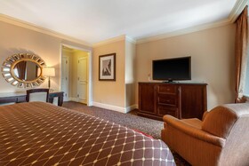 Omni William Penn Hotel