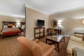 Omni William Penn Hotel