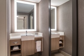SpringHill Suites West Mifflin