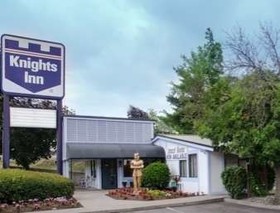 Knights Inn Pittston