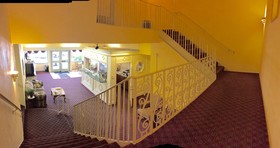 Econo Lodge Airport