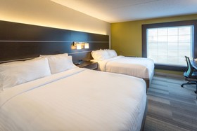 Holiday Inn Express & Suites Reading