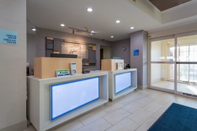 Holiday Inn Express & Suites Reading