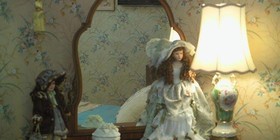 South Broadway Manor Bed & Breakfast