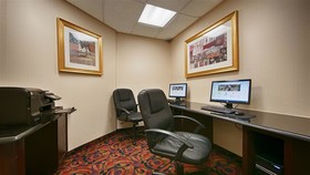 Best Western Plus Reading Inn & Suites