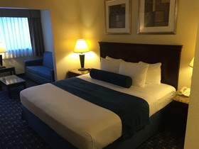 Best Western Plus Reading Inn & Suites