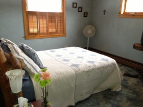 Oz's Homestay Bed & Breakfast