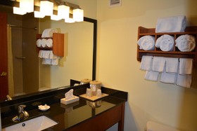 Clarion Hotel & Suites University-Shippensburg