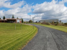 Dollar Inn
