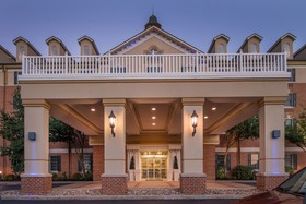 Holiday Inn Express State College @Williamsburg Square