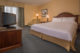 Holiday Inn Express State College @Williamsburg Square