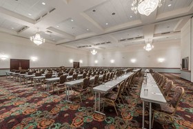 Ramada by Wyndham State College Hotel & Conference Center