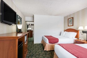Ramada by Wyndham State College Hotel & Conference Center