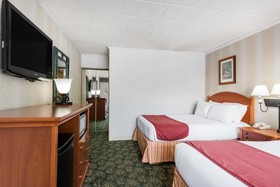 Ramada by Wyndham State College Hotel & Conference Center