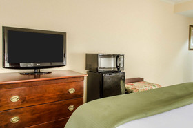 Graduate by Hilton State College