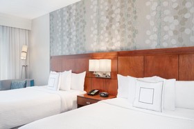 Courtyard by Marriott Pittsburgh Washington/Meadow Lands