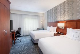 Courtyard by Marriott Pittsburgh Washington/Meadow Lands