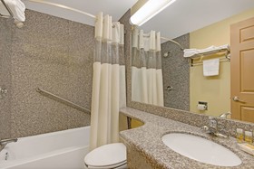 Days Inn by Wyndham Washington Pennsylvania