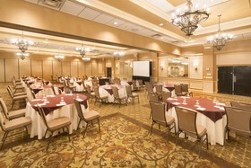 Doubletree by Hilton Washington Meadow Lands Casino Area