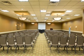 Doubletree by Hilton Washington Meadow Lands Casino Area