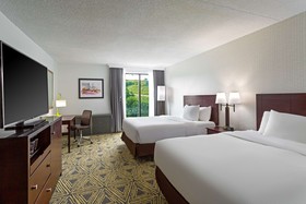 Doubletree by Hilton Washington Meadow Lands Casino Area