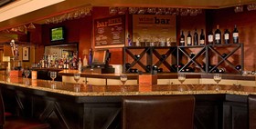 Doubletree by Hilton Washington Meadow Lands Casino Area